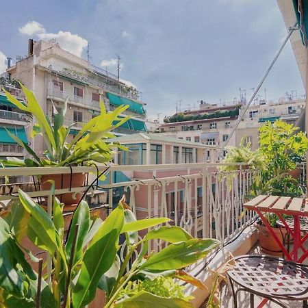 Iphigenia 2 Bedroom Retro Downtown Apartment アテネ エクステリア 写真