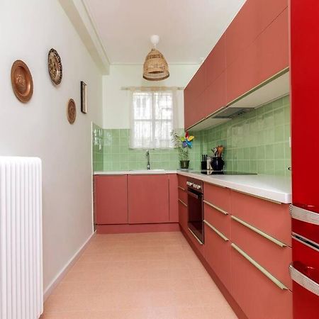 Iphigenia 2 Bedroom Retro Downtown Apartment アテネ エクステリア 写真